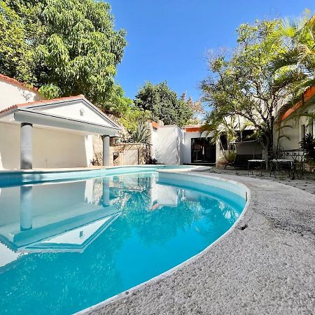 Espacio Creado Para 3 Personas Con Piscina Mérida Exterior foto