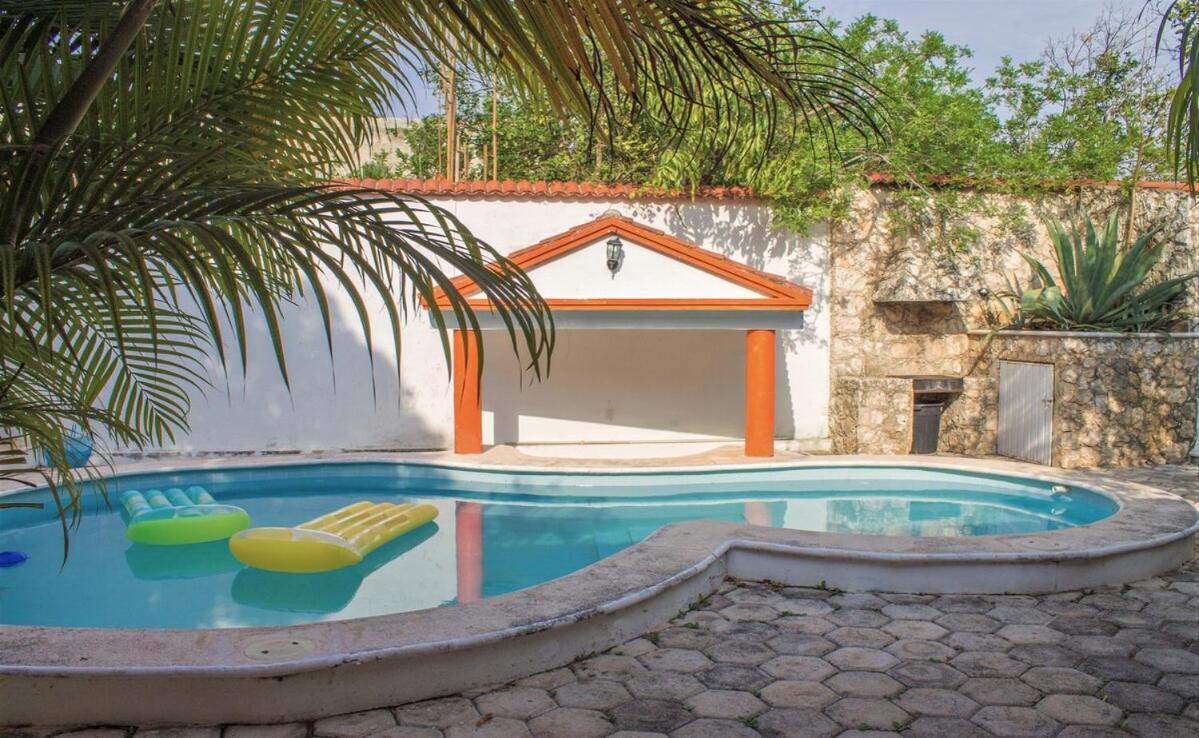 Espacio Creado Para 3 Personas Con Piscina Mérida Exterior foto